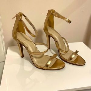 Beautiful rose gold High heels